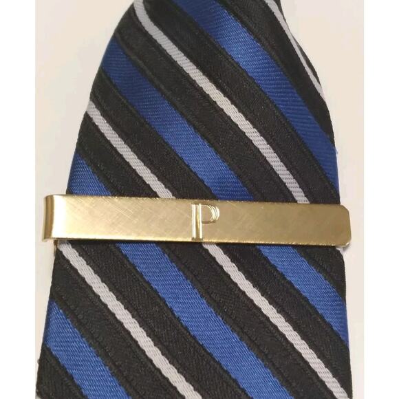 Vintage Tie Clip Bar Letter P Goldtone 2 Inches Length Peter Paul Patrick Pete - Picture 3 of 8